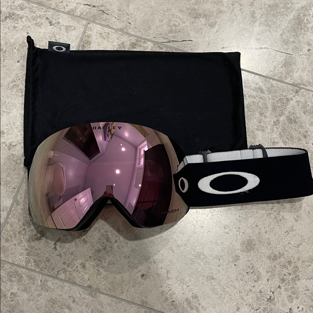 Oakley Flight deck (L)